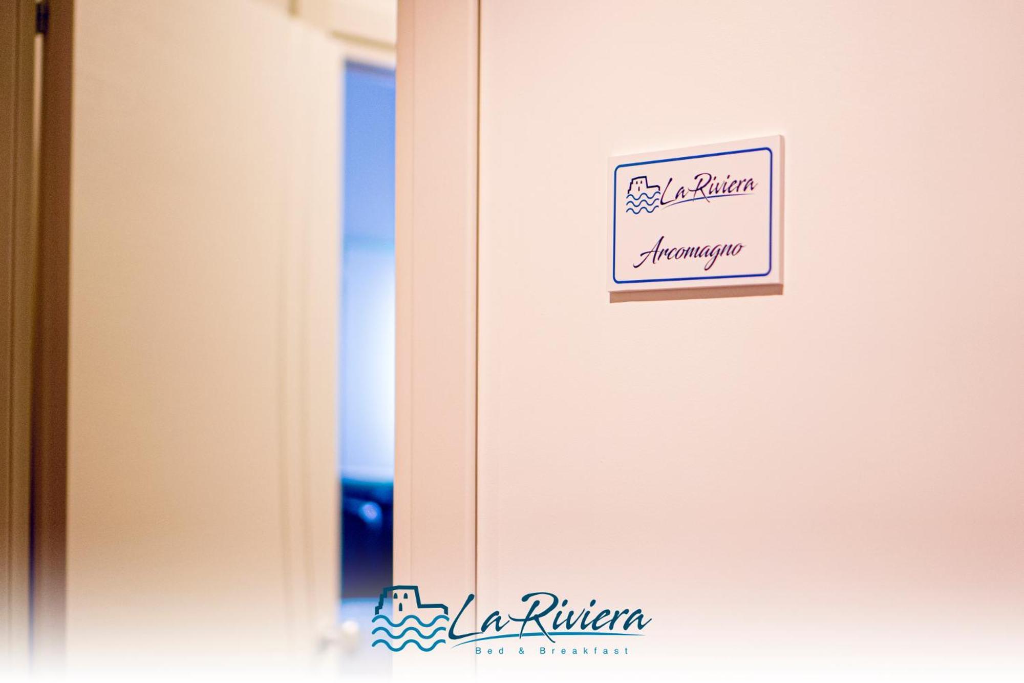 スカレア La Riviera Bed & Breakfast エクステリア 写真