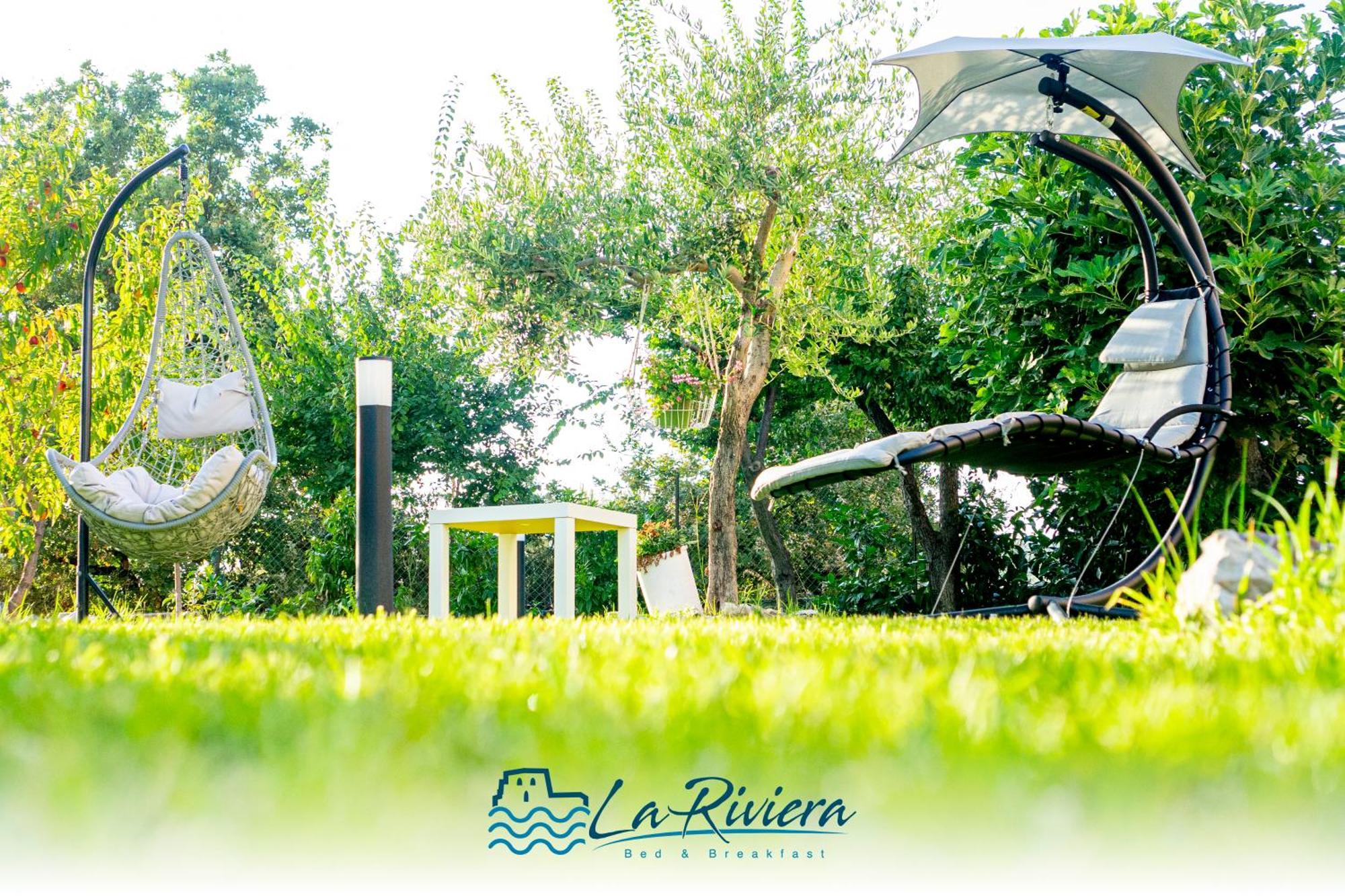 スカレア La Riviera Bed & Breakfast エクステリア 写真