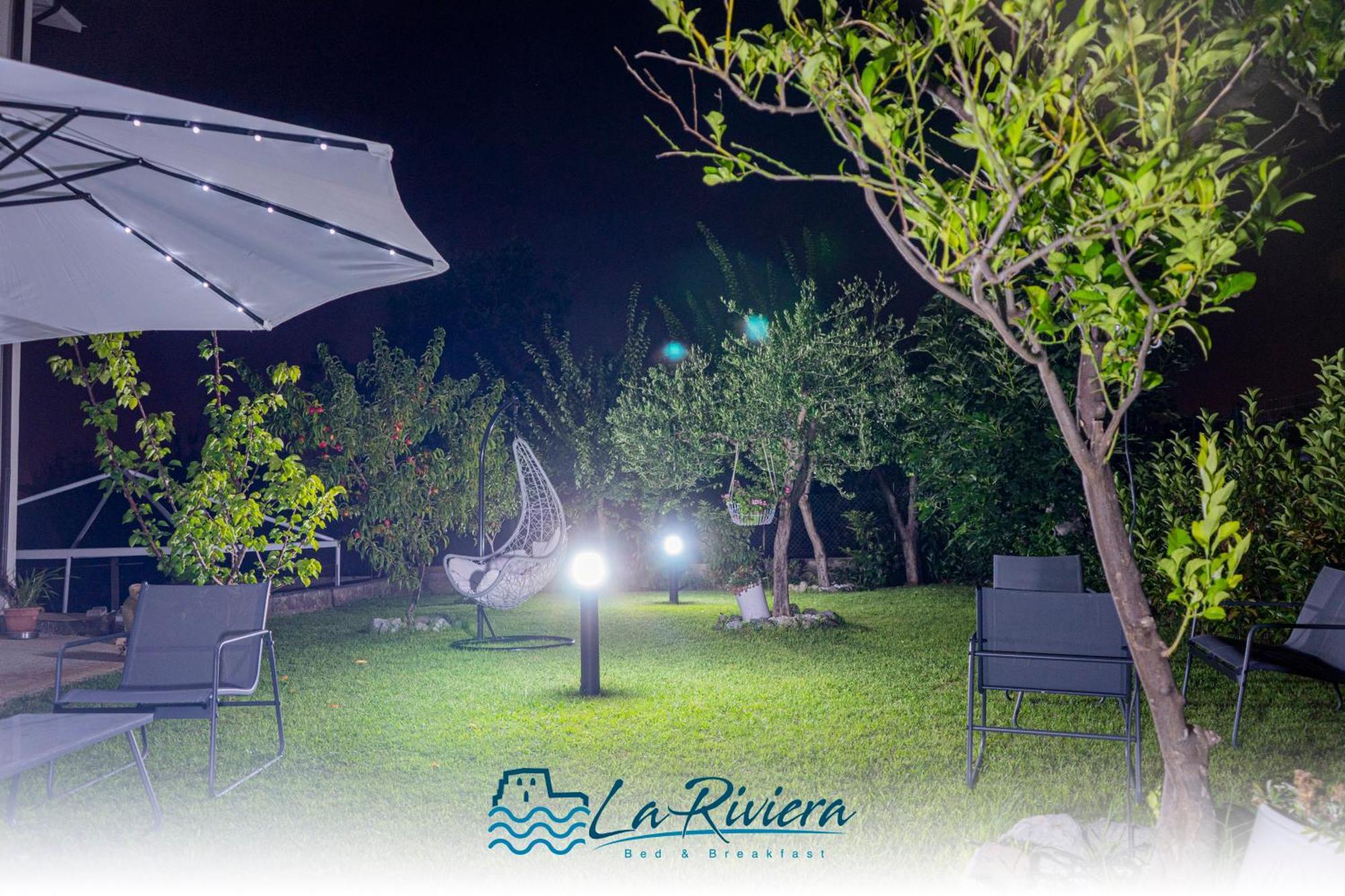 スカレア La Riviera Bed & Breakfast エクステリア 写真